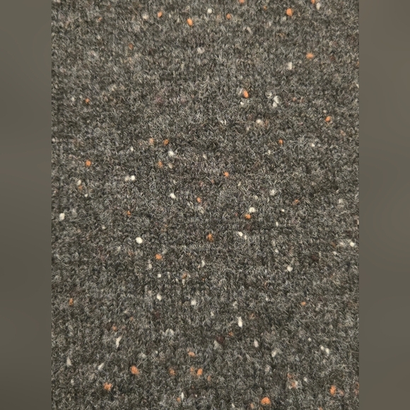 NWOT Well Worn Charcoal Sweater - Picture 9 of 10